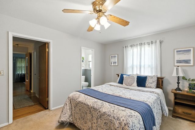 6050 Douglas Street, Fort Worth, TX 76114