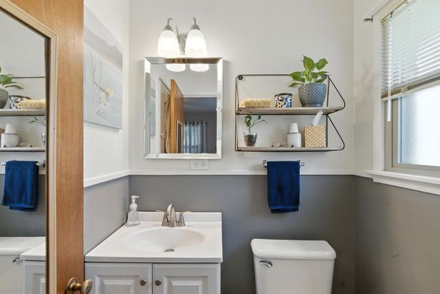 6050 Douglas Street, Fort Worth, TX 76114