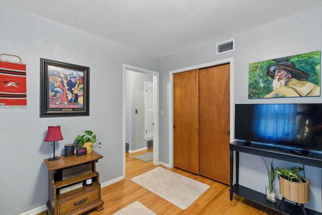 6050 Douglas Street, Fort Worth, TX 76114