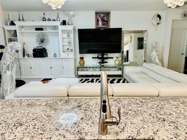 944 OLD WINDSOR WAY, Spring Hill, FL 34609