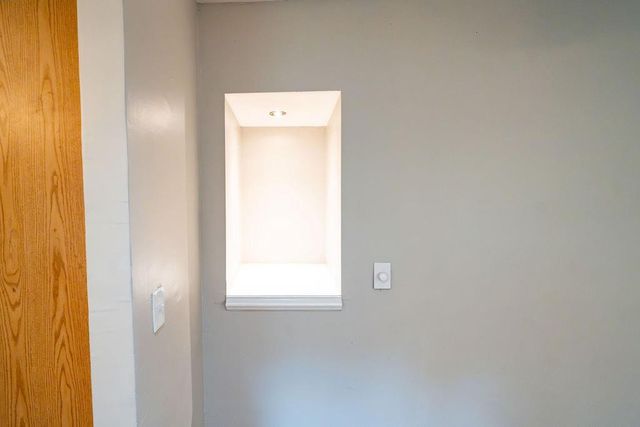 10010 BELLAIRE Avenue, Kansas City, MO 64134