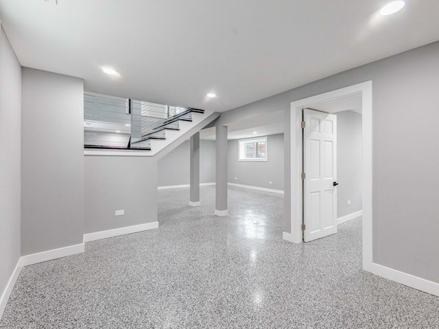 3548 Clinton Avenue, Berwyn, IL 60402
