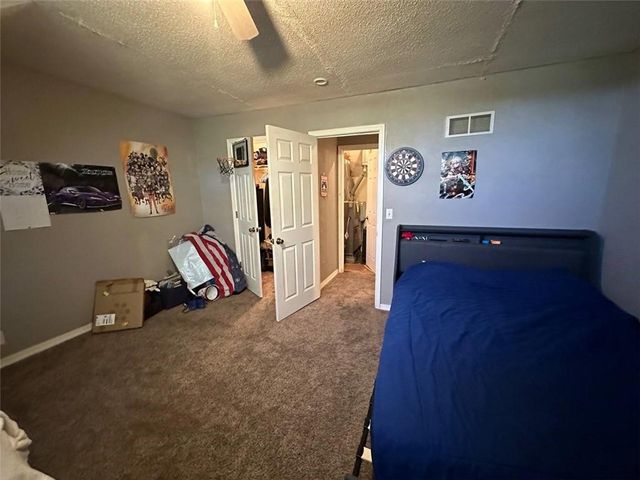 214 Mo-C Highway, Rayville, MO 64084