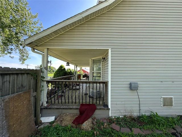 214 Mo-C Highway, Rayville, MO 64084