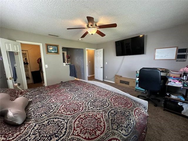 214 Mo-C Highway, Rayville, MO 64084