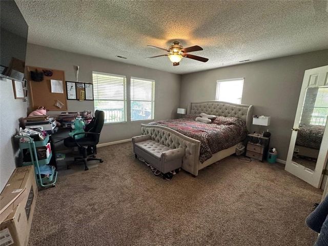 214 Mo-C Highway, Rayville, MO 64084