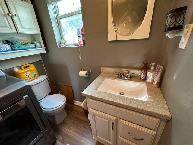 214 Mo-C Highway, Rayville, MO 64084
