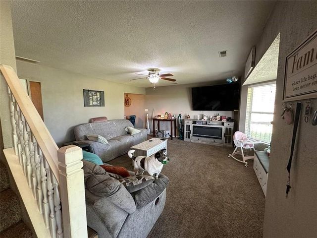 214 Mo-C Highway, Rayville, MO 64084