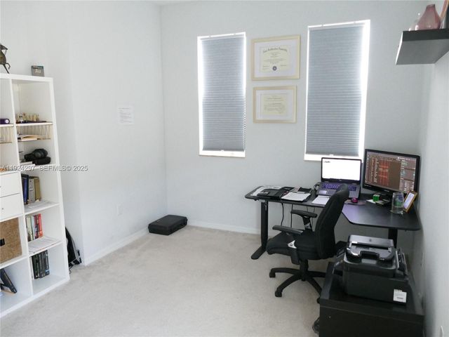 5215 Golden Eagle Ter, Davie, FL 33314