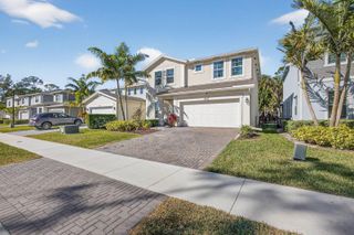 6607 Pointe Of Woods Drive, West Palm Beach, FL 33415