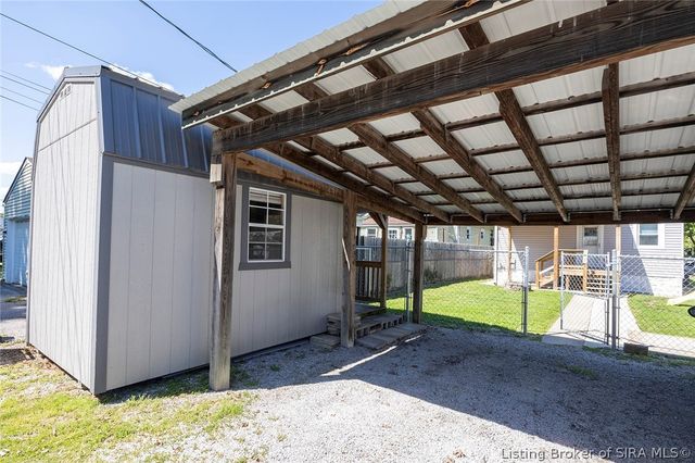 1717 Beechwood Avenue, New Albany, IN 47150