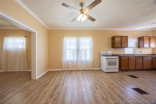 1717 Beechwood Avenue, New Albany, IN 47150