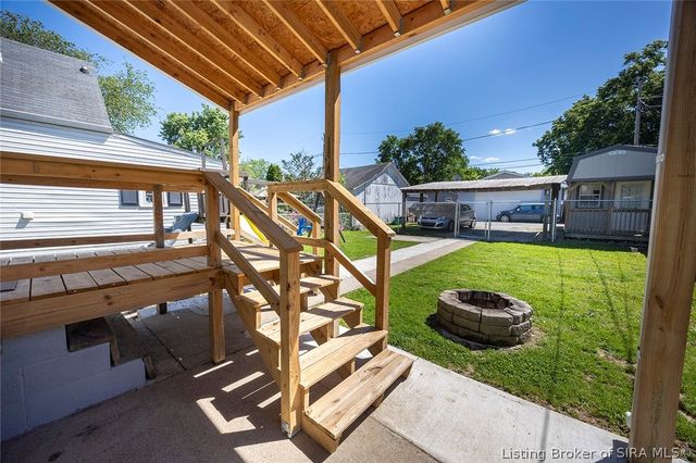 1717 Beechwood Avenue, New Albany, IN 47150