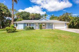 6856 SW Chase Court, Stuart, FL 34997
