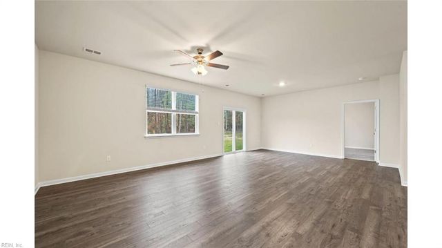 1400 Baptist RD, Yorktown, VA 23690