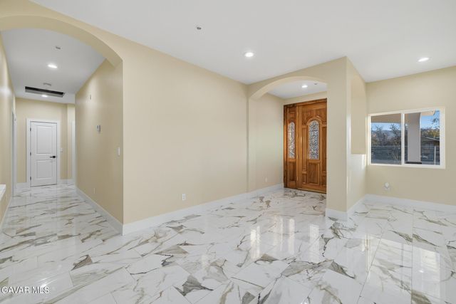 10347 E Avenue R-12, Littlerock, CA 93543