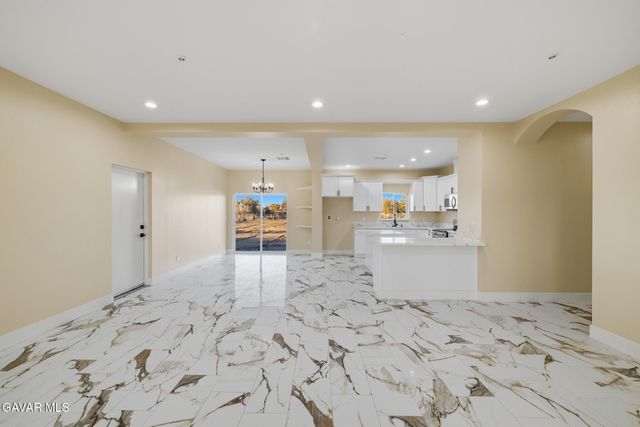 10347 E Avenue R-12, Littlerock, CA 93543