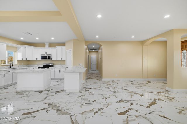 10347 E Avenue R-12, Littlerock, CA 93543