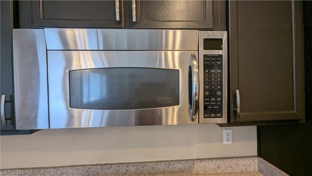 1276 High Forest Avenue, Las Vegas, NV 89123