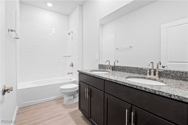 4010 NE 19th PL, Cape Coral, FL 33909