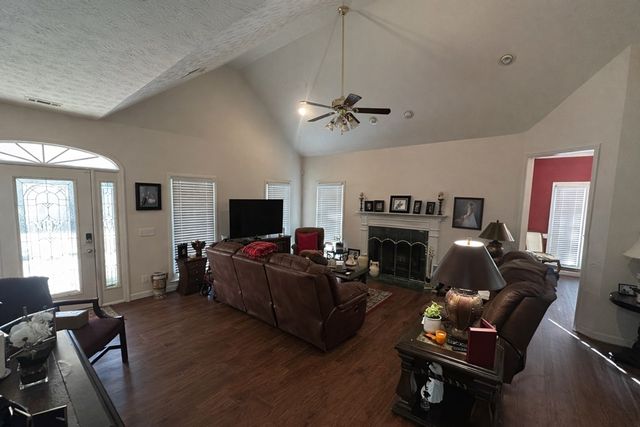 79 Acorn Court, Cataula, GA 31804