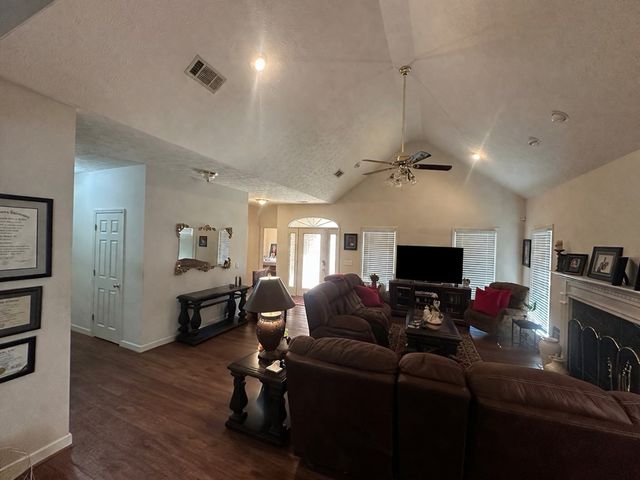 79 Acorn Court, Cataula, GA 31804