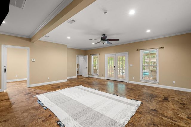 22 Jubilee Point, Hattiesburg, MS 39402