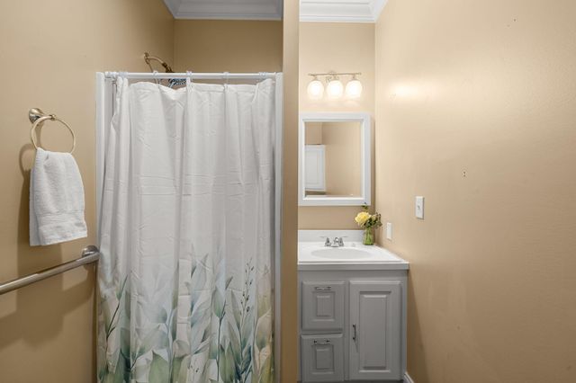 22 Jubilee Point, Hattiesburg, MS 39402