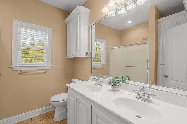 22 Jubilee Point, Hattiesburg, MS 39402