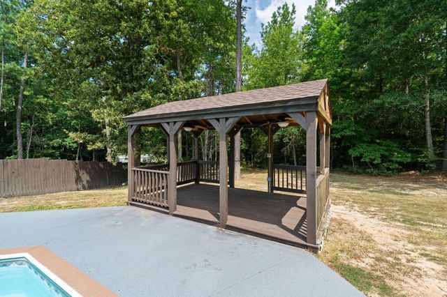 22 Jubilee Point, Hattiesburg, MS 39402