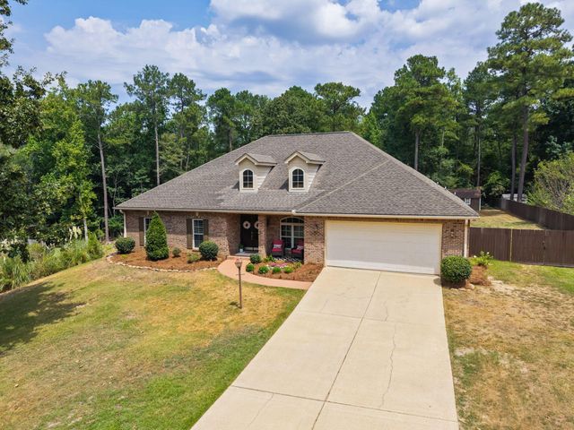 22 Jubilee Point, Hattiesburg, MS 39402