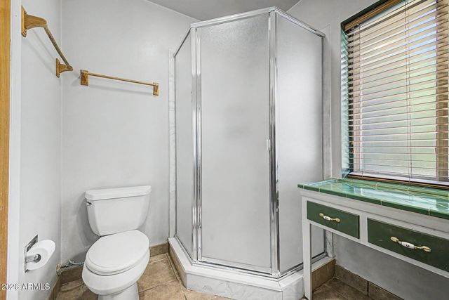 5125 E OSBORN Road, Phoenix, AZ 85018