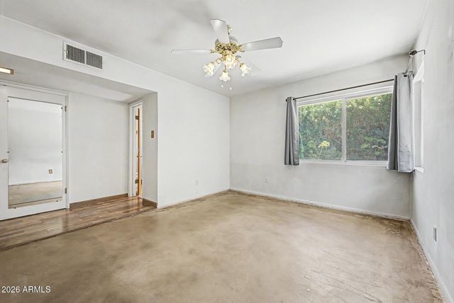 5125 E OSBORN Road, Phoenix, AZ 85018
