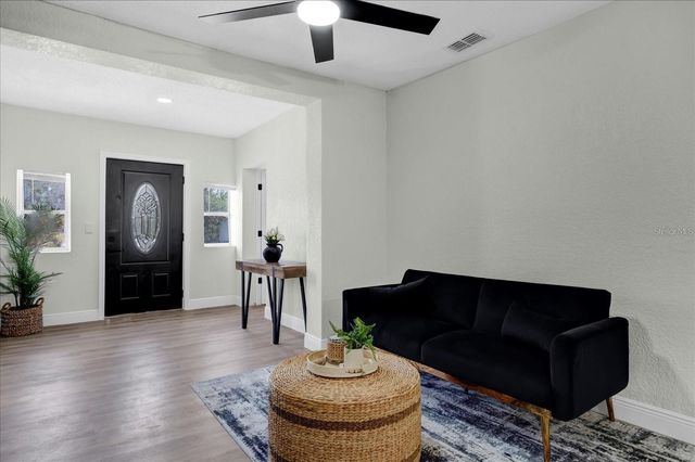 1240 MOTON AVENUE, Sanford, FL 32771