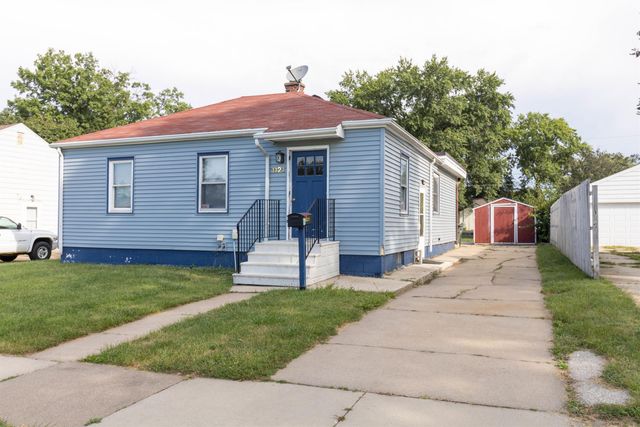 1121 Patton Avenue, Waterloo, IA 50702