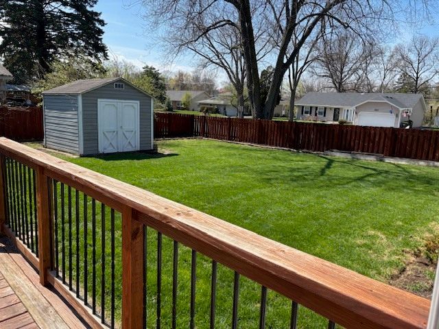 332 El Paso Lane, Carol Stream, IL 60188