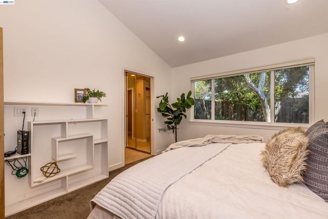 35366 Ronda Ct, Fremont, CA 94536
