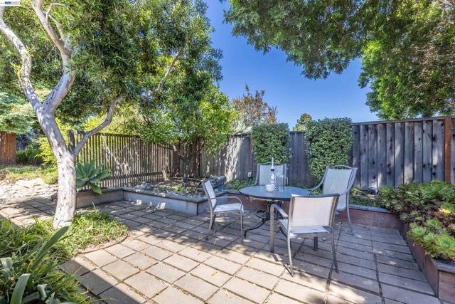35366 Ronda Ct, Fremont, CA 94536
