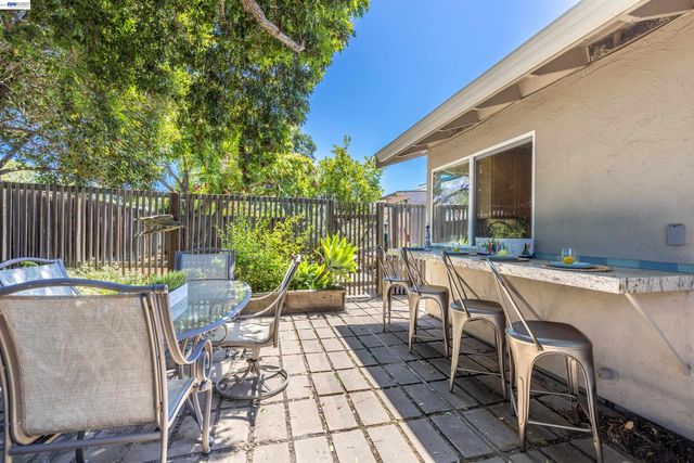 35366 Ronda Ct, Fremont, CA 94536