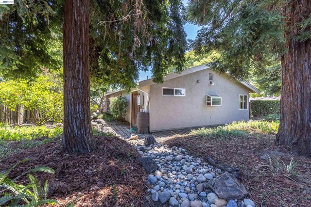 35366 Ronda Ct, Fremont, CA 94536