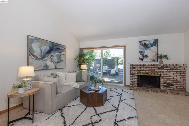 35366 Ronda Ct, Fremont, CA 94536