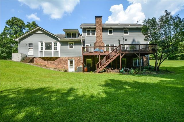 7610 Nesbit Ferry Road, Sandy Springs, GA 30350