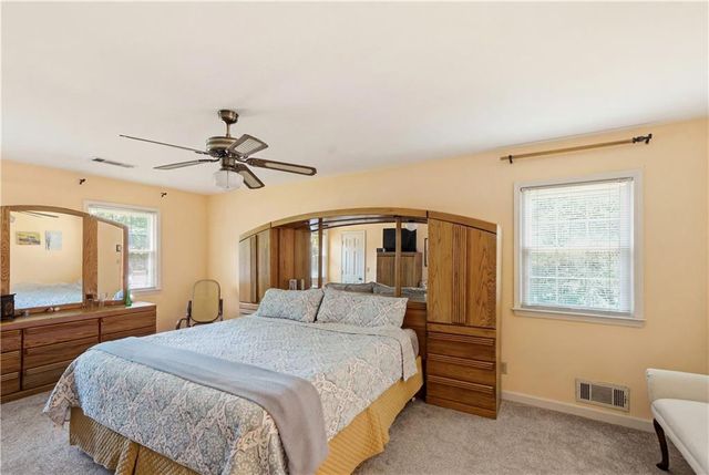 7610 Nesbit Ferry Road, Sandy Springs, GA 30350