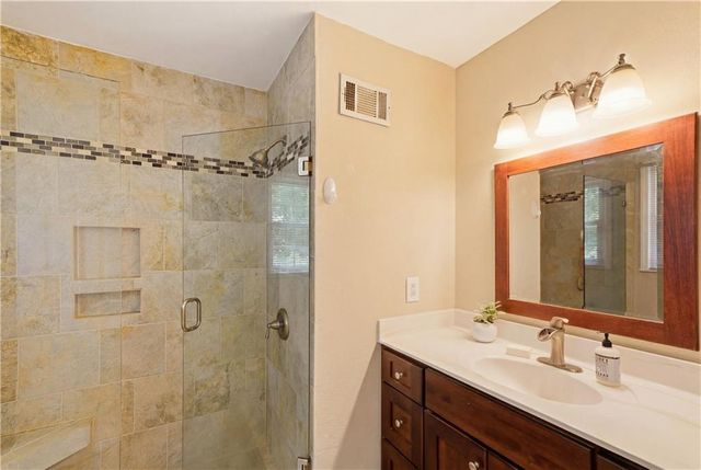 7610 Nesbit Ferry Road, Sandy Springs, GA 30350