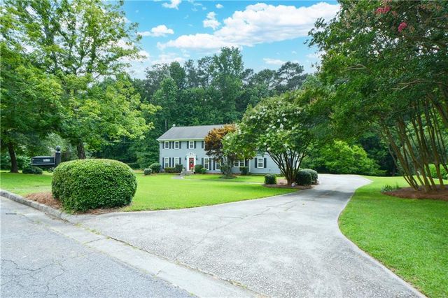 7610 Nesbit Ferry Road, Sandy Springs, GA 30350