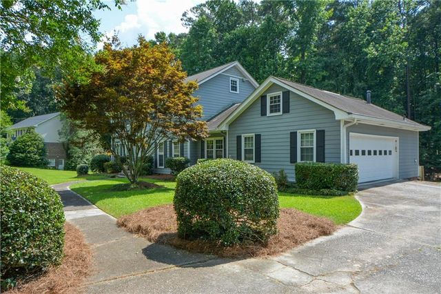 7610 Nesbit Ferry Road, Sandy Springs, GA 30350