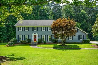 7610 Nesbit Ferry Road, Sandy Springs, GA 30350