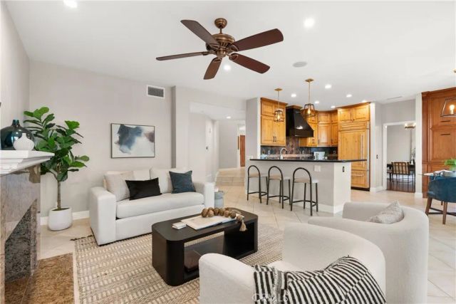 8 Rimani Drive, Mission Viejo, CA 92692