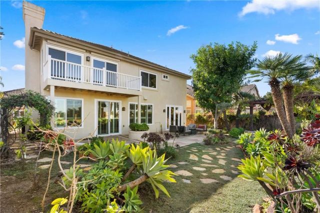 8 Rimani Drive, Mission Viejo, CA 92692