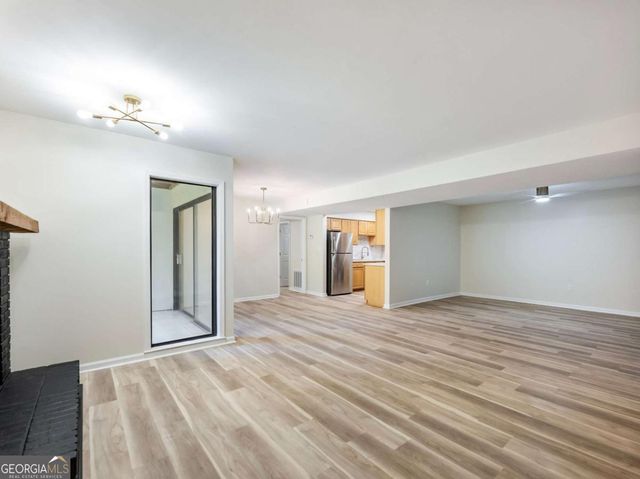 605 CANDLER Street C2, Gainesville, GA 30501